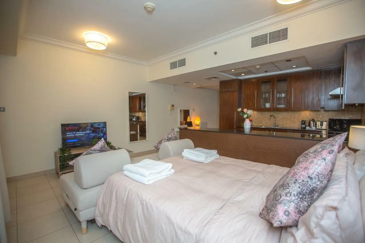 Prime Retreats - Downtown Dubai Appartement